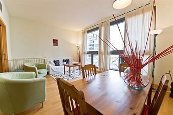 Ausias Marc Apartment Barcelona Luaran gambar